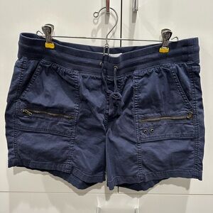 Women’s Sonoma size 12, navy blue 3 inch inseam shorts